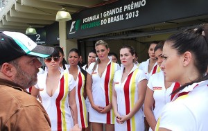 gridgirls_interlagos_marcosguerra-13_95